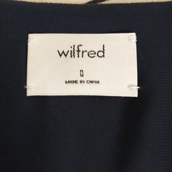 Dress - Picture 11 of 12